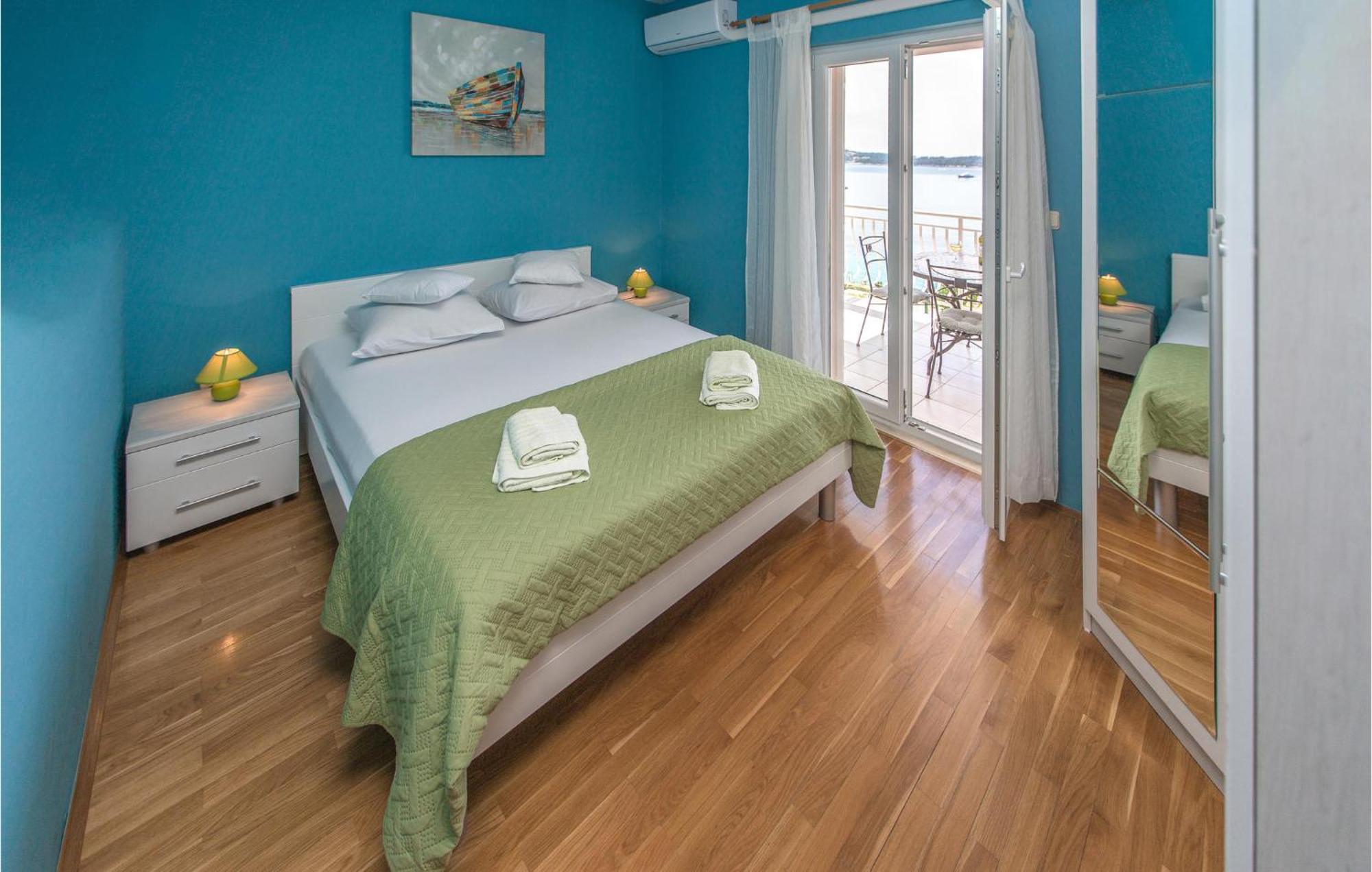 3 Bedroom Lovely Home In Plat Mlini Exterior photo