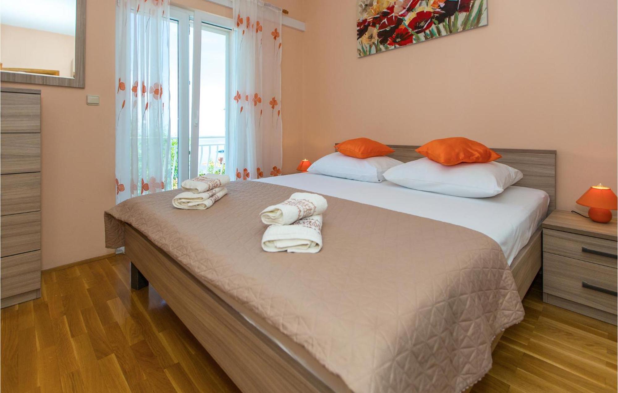 3 Bedroom Lovely Home In Plat Mlini Exterior photo