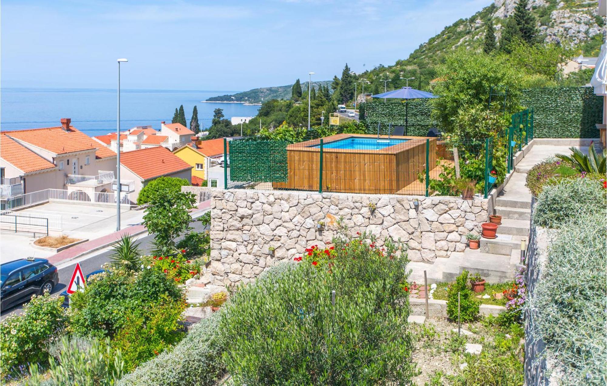 3 Bedroom Lovely Home In Plat Mlini Exterior photo